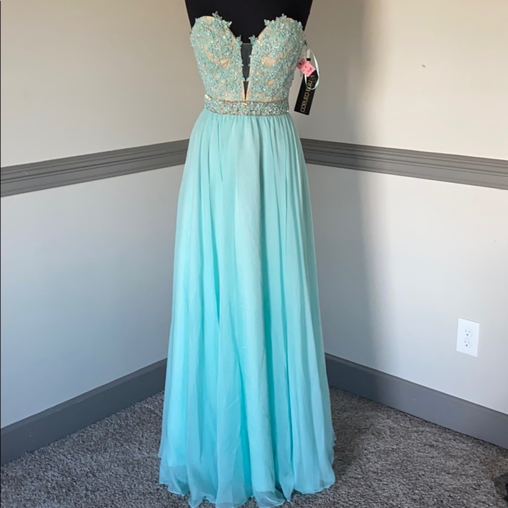 Mint Chiffon/lace Prom dress.